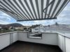 Balkon mit Markise